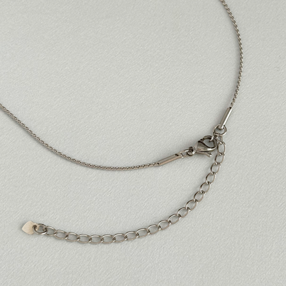 Collier - Nära mix